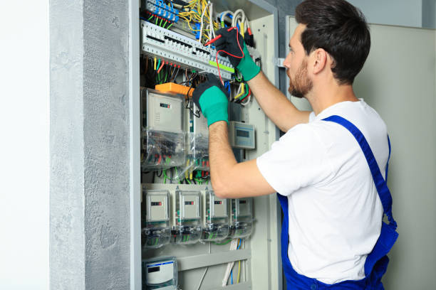 Best Licensed Electrician  in Wekiwa Springs, FL